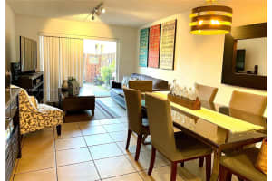 5201 Geneva Ct Apartment 110, Doral, FL 33166, Sold 07/29/25