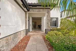 11761 SW 251st St, Homestead, FL 33032, Sold 06/07/24