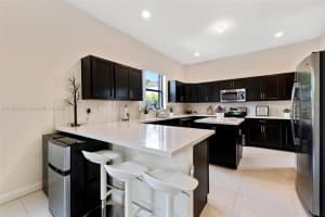 11761 SW 251st St, Homestead, FL 33032, Sold 06/07/24