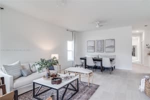 1447 Las Villas Blvd, Sebring, FL 33870, Sold 07/18/25