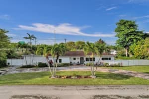 7581 SW 57th Terrace, Miami, FL 33143, Sold 04/10/25