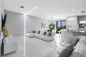 306 NE 194th Ln #306, Miami, FL 33179, Sold 08/05/24