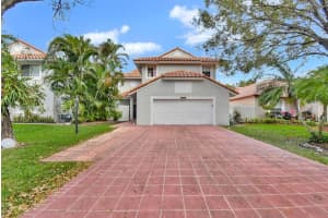 10525 NW 43rd Terrace, Doral, FL 33178, Sold 06/14/24