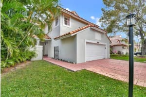 10525 NW 43rd Terrace, Doral, FL 33178, Sold 06/14/24