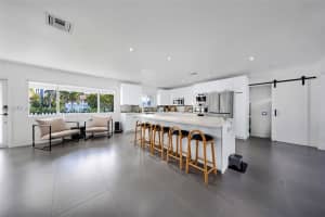 271 191st Terrace, Sunny Isles Beach, FL 33160, Sold 10/04/24