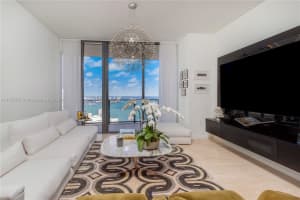 1000 Brickell Plaza, Miami, FL 33131, Sold 12/02/24