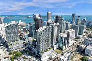 88 SW 7th St Apt 1512, Miami, FL 33130, Sold 06/24/24