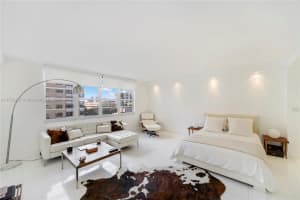 100 Lincoln Rd 605, Miami Beach