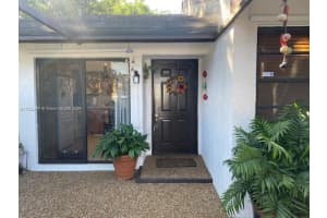 9222 Wedgewood Ln, Tamarac, FL 33321, Sold 06/28/24