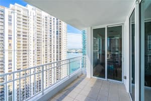 801 Brickell Key Blvd APT 2602, Miami, FL 33131, Sold 10/09/24