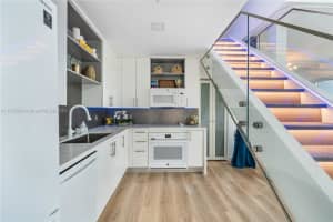 60 SW 13th St Apartment 4409, Miami, FL 33130, Sold 07/22/24