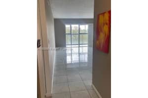 9455 W Flagler St APT C512, Miami, FL 33174, Sold 10/08/24