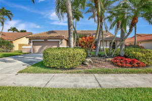 10121 NW 10th St, Plantation, FL 33322, Sold 10/10/24