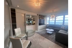 100 Lincoln Rd 1536, Miami Beach