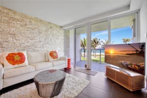 1041 Hillsboro Mile APT 8, Hillsboro Beach, FL 33062, Sold 04/17/24