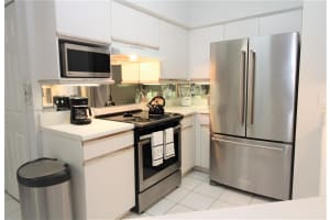 3255 NE 184th St, Aventura, FL 33160, - MLS#A11552716