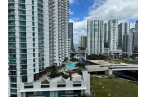 90 SW 3rd St APT 1702, Miami, FL 33130, Sold 03/17/25