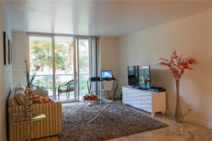 3901 S Ocean Dr APT 1H, Hollywood, FL 33019, - MLS#A11552759