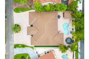 20020 Portcawl Dr, Hialeah, FL 33015, Sold 05/22/24