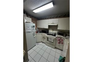 2640 W 76th St APT 213, Hialeah, FL 33016, Sold 06/14/24