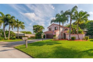 6200 Gauntlet Hall Ln, Davie, FL 33331, Sold 05/29/24