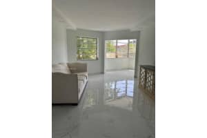 18706 NE 18th Ave APT 206, Miami, FL 33179, Sold 06/10/24