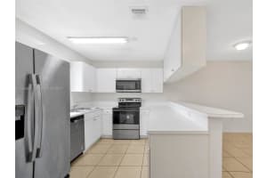 2314 Johnson St #17c, Hollywood, FL 33020, Sold 05/03/24