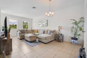 956 SW 147th Ave #2608, Pembroke Pines, FL 33027, Sold 07/11/24