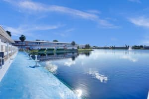815 SW 10th Terrace APT 17V, Hallandale Beach, FL 33009, - MLS#A11553027