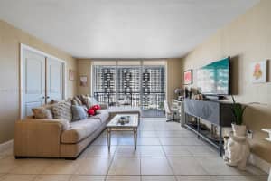18071 Biscayne Blvd APT 602, Aventura, FL 33160, Sold 06/07/24