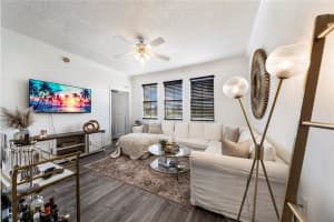 533 NE 3rd Ave APT 501, Fort Lauderdale, FL 33301, Sold 08/20/24