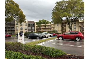 8050 W McNab Rd APT 224, Tamarac, FL 33321, Sold 07/22/24