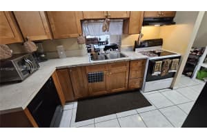 2800 NW 56th Ave APT A403, Lauderhill, FL 33313, - MLS#A11553497