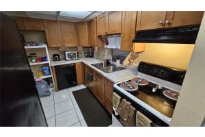 2800 NW 56th Ave APT A403, Lauderhill, FL 33313, - MLS#A11553497