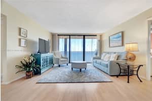400 Ocean Trail Way APT 909, Jupiter, FL 33477, Sold 05/06/24