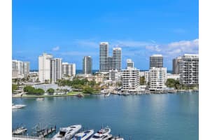 900 Bay Dr APT 922, Miami Beach, FL 33141, Sold 10/24/24