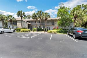 746 Eagle Creek Dr Unit 203, Naples, FL 34113, Sold 04/15/24