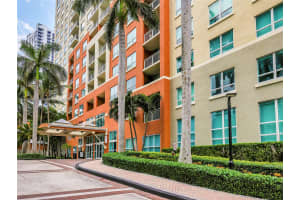 2000 N Bayshore Dr APT 305, Miami, FL 33137, Sold 10/21/24