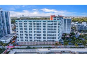 2899 Collins Ave APT 1627, Miami Beach, FL 33140, Sold 10/15/24
