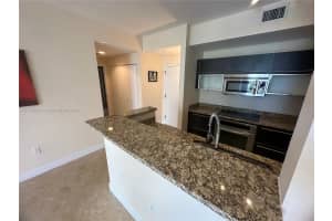 550 Okeechobee Blvd APT 404, West Palm Beach, FL 33401, Sold 08/27/24