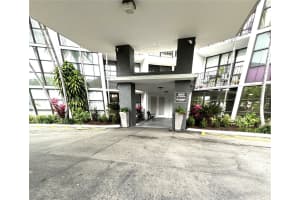 800 Parkview Dr 502, Hallandale Beach