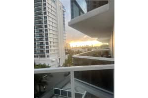 2401 Collins Ave APT 604, Miami Beach, FL 33140, Sold 04/23/24