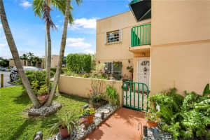 1850 SW 121st Ct APT 263, Miami, FL 33175, Sold 08/05/24