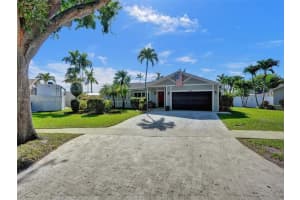 5526 SW 115th Ave, Cooper City, FL 33330, Sold 05/13/24