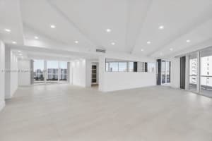 7000 Island Blvd APT 1607, Aventura, FL 33160, Sold 10/17/24