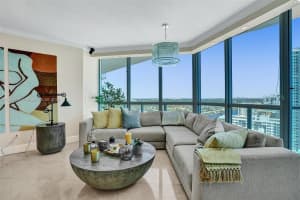 3101 S Ocean Dr APT 2605, Hollywood, FL 33019, Sold 10/02/24