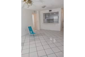 421 SE 10th St APT A103, Dania Beach, FL 33004, Sold 07/31/24