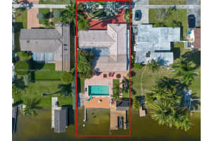 8320 NW 185th St, Hialeah, FL 33015, Sold 06/12/24