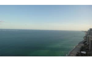 18101 Collins Ave #5306, Sunny Isles Beach, FL 33160, Sold 04/15/24
