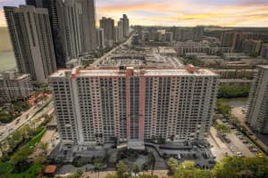 210 174th St APT 1915, Sunny Isles Beach, FL 33160, Sold 05/30/24